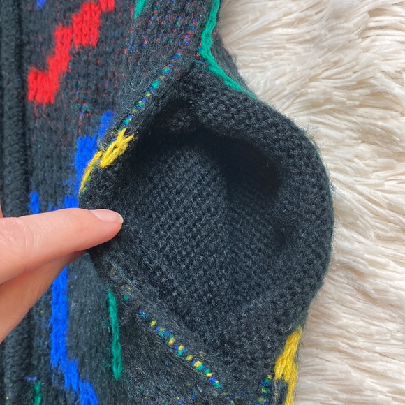 Vintage Answers by Riddles, Inc. Sweater - Picture 7 of 9